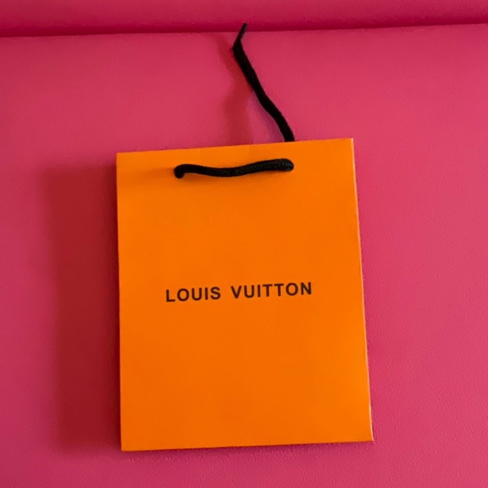 Lv gift bag